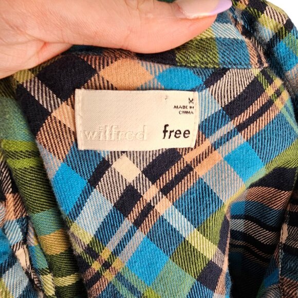 Wilfred Aritzia Blue Green Collared Long Sleeve Button Down Top Sz M - Picture 7 of 10